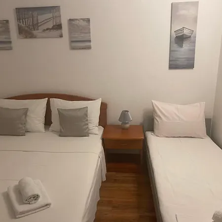 Διαμέρισμα With A Parking Space Zivogosce - Blato, Makarska - 22253
