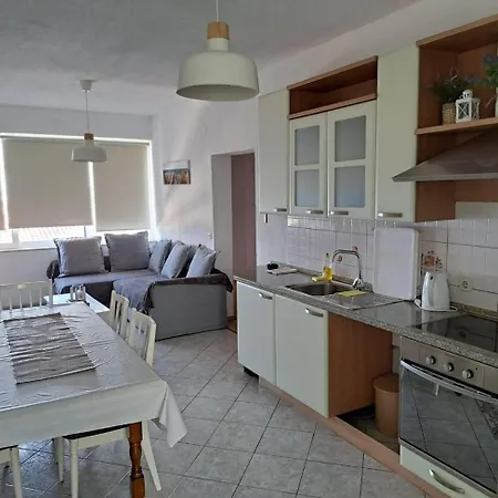 アパート With A Parking Space Zivogosce - Blato, Makarska - 22253