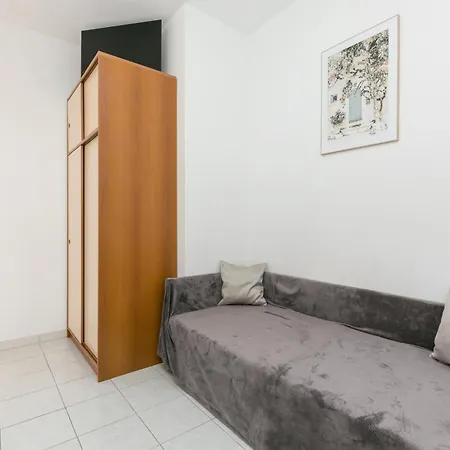 With Parking Space Zivogosce - Blato, Makarska - 22253 Podgora (Split-Dalmatia)
