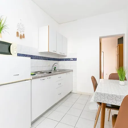 With Parking Space Zivogosce - Blato, Makarska - 22253