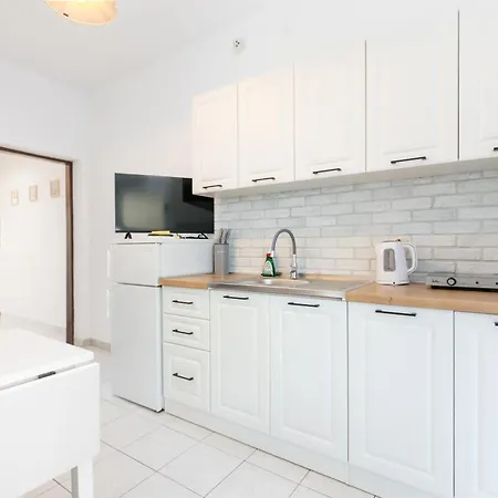 With Parking Space Zivogosce - Blato, Makarska - 22253 Podgora (Split-Dalmatia)