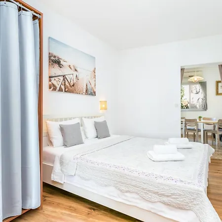 With Parking Space Zivogosce - Blato, Makarska - 22253 * Podgora (Split-Dalmatia)