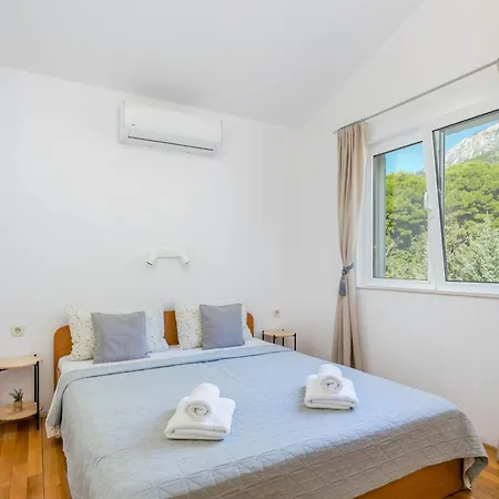 With Parking Space Zivogosce - Blato, Makarska - 22253