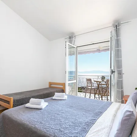 With Parking Space Zivogosce - Blato, Makarska - 22253 * Podgora (Split-Dalmatia)
