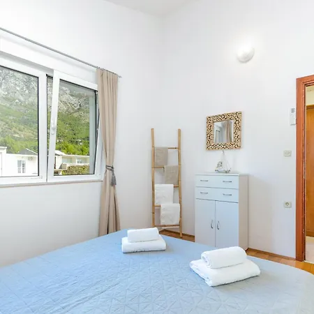 Lägenhet With Parking Space Zivogosce - Blato, Makarska - 22253 Podgora (Split-Dalmatia)