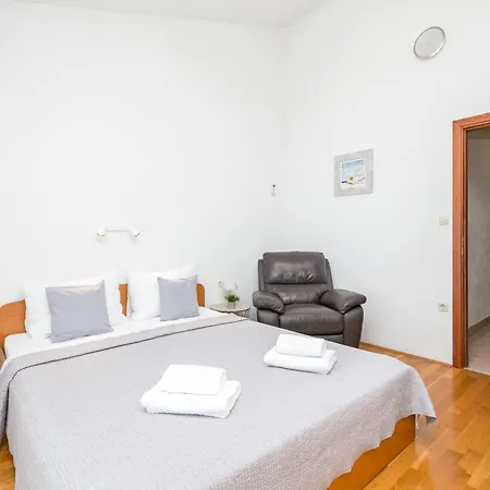With Parking Space Zivogosce - Blato, Makarska - 22253